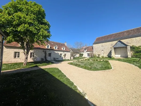 Maison 13 pièces 220 m²