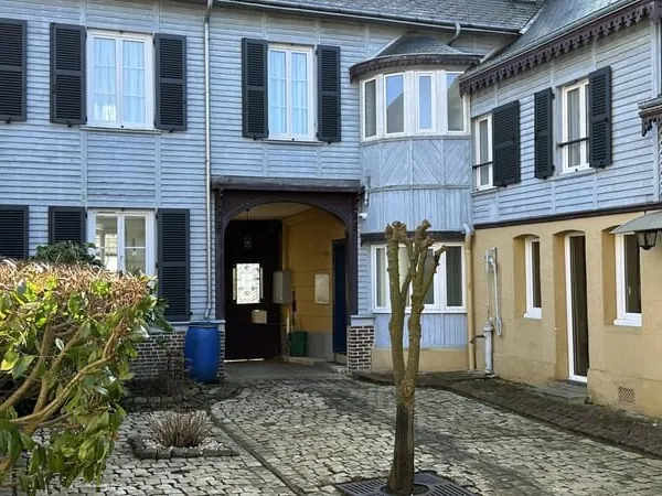 Maison 8 pièces 185 m²