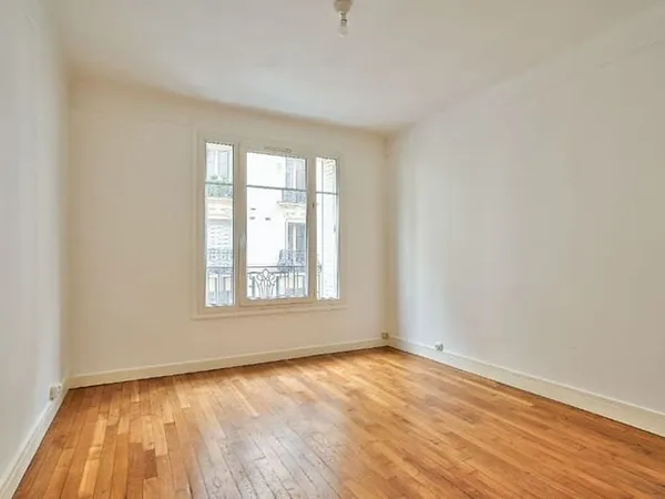 Studio 1 pièce 26 m²