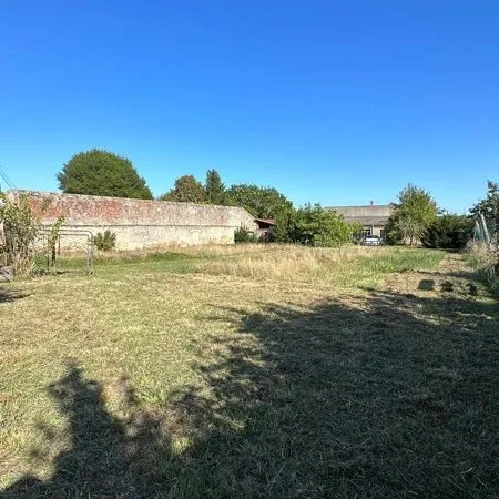 Terrain 1483 M2 Chateau-Renault