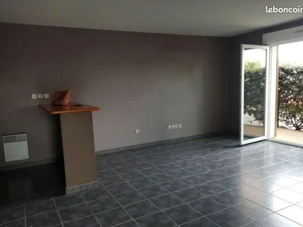 Appartement Location Artigues-près-Bordeaux 2p 45m² 650€