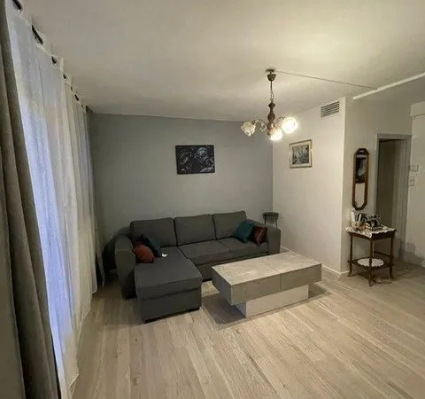 Appartement à louer Nîmes