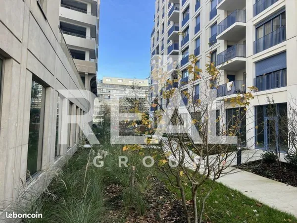 LOCAL COMMERCIAL 159 m² BORDEAUX