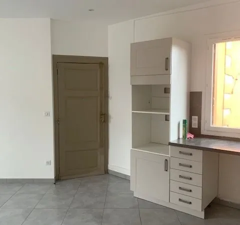 Appartement t3 centre anse