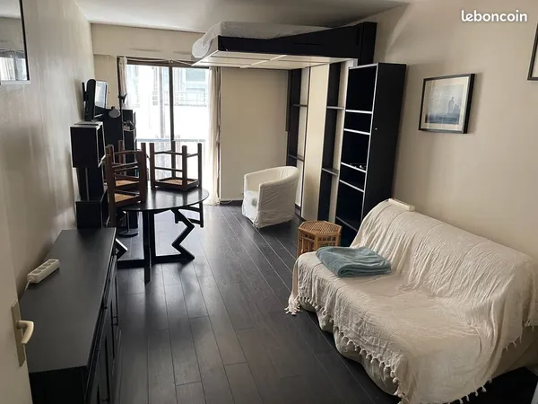 Studio meublé avec balcon proche gare Montparnasse