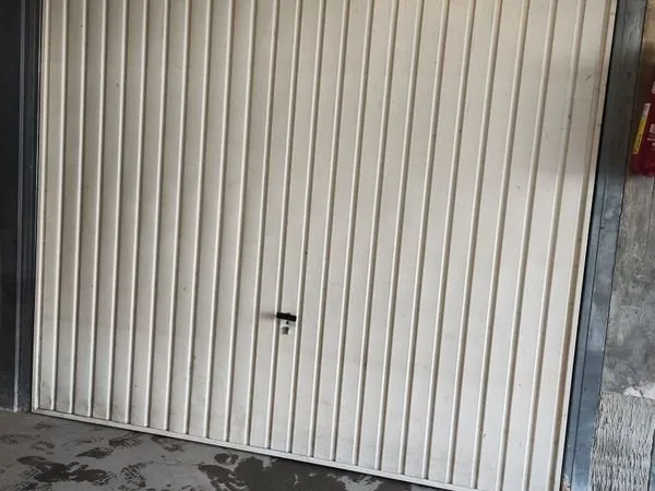 Garage fermé