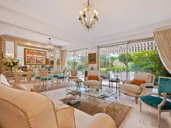 Réf.10002 - CANNES Montrose, VIAGER OCCUPE SANS RENTE