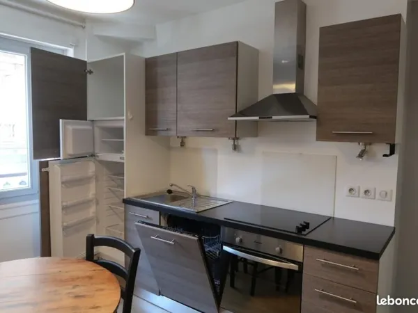 Studio 1 pièce 36 m²