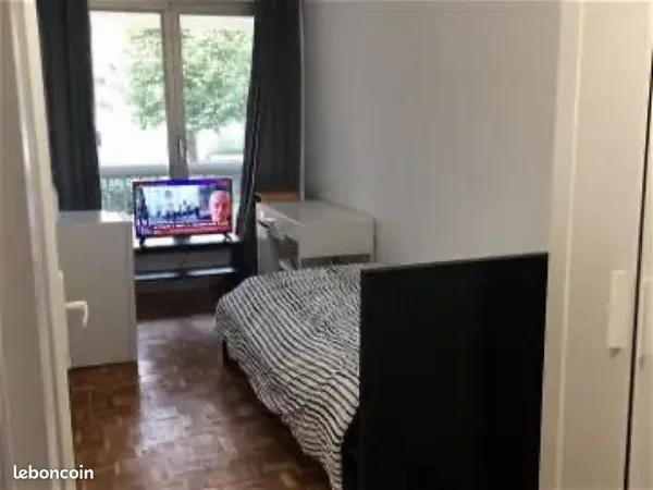 1 Chambre De 10m2 Dans 1 Coloc À Cergy Préf - Gare Rer-a 4min