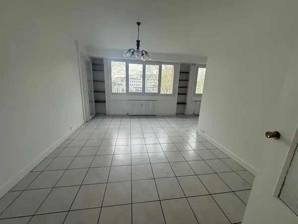 Appartement 4 pièces 79 m²
