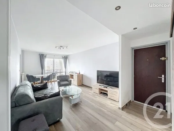 Appartement 4 pièces 84 m²