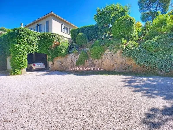 Maison 5 pièces 105 m²