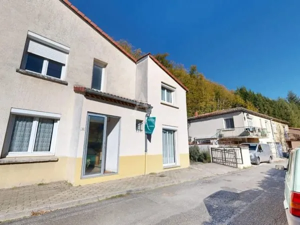 Maison 8 pièces 121 m²