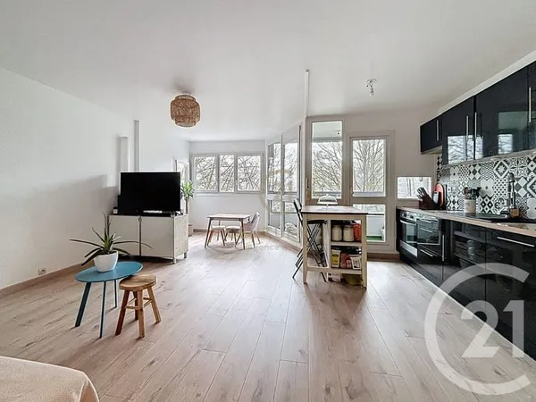 Appartement 4 pièces 79 m²