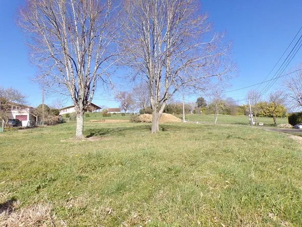 TERRAIN VIABILISÉ 1298 M2