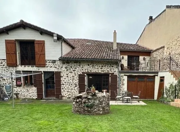 Maison familiale avec jardin Exideuil sur Vienne