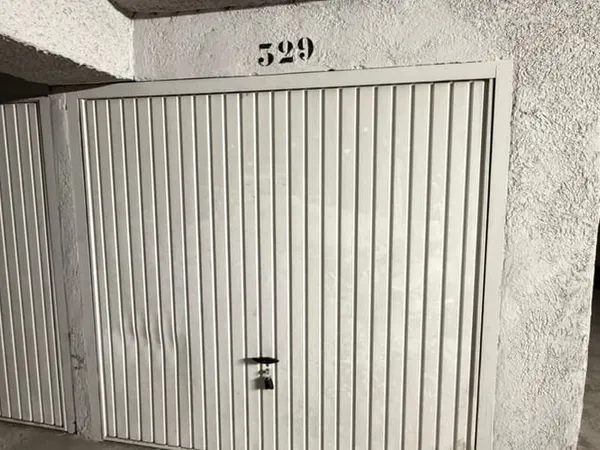 Parking/Garage 12 m²