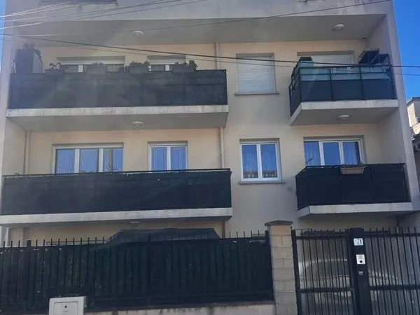 À vendre f2 39m2 centre de drancy
