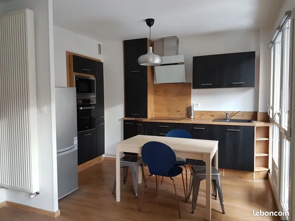 Agréable T2 meublé situé à deux pas du centre-ville