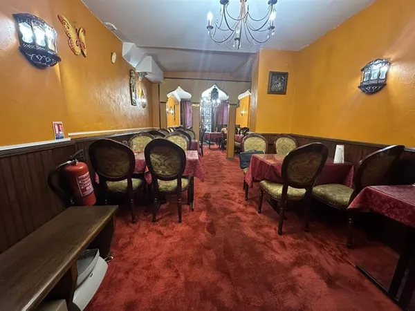 Local commercial 102 m²