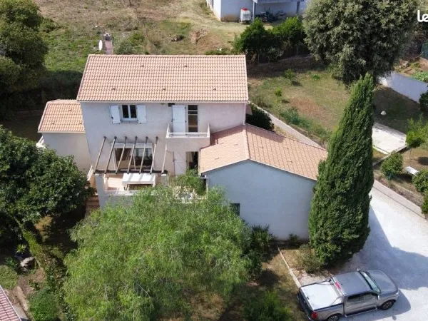 Villa 6 pièces 134 m²