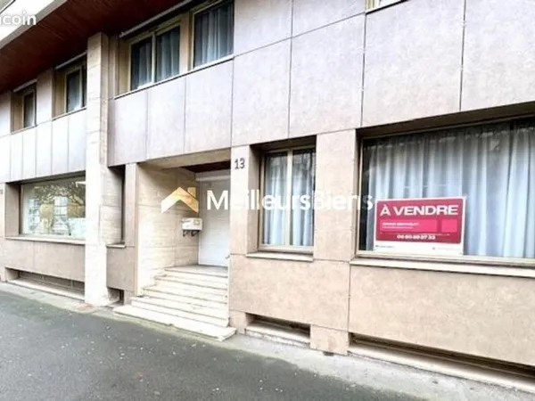 Immeuble 451 m²