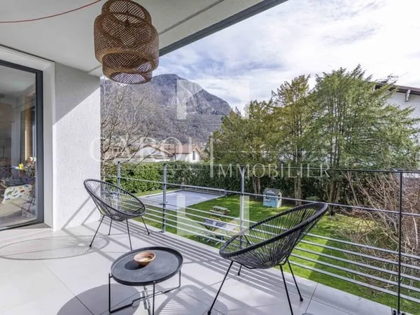 Maison 6 pièces 174 m²