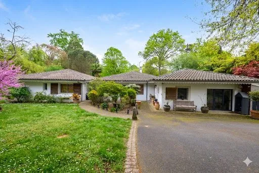 Maison 6 pièces 194 m²