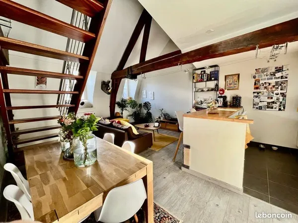 Location T2 BIS / T3 meublé Vieux Lille