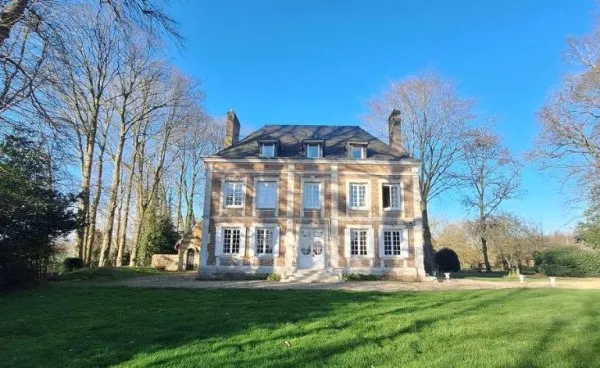 Maison 15 pièces 357 m²