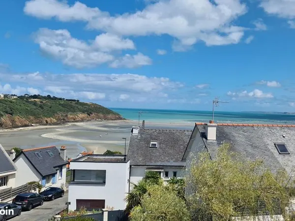 Maison 9 pièces 222 m²