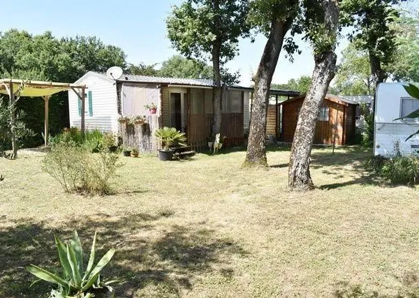 Propriété de loisirs 330 m²