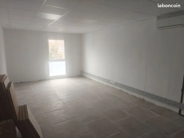 Bureaux 127m2 neuf Direct propriétaire 4 bureaux Dispo