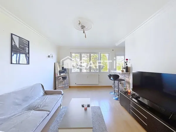 Appartement lumineux à Moulins les Metz