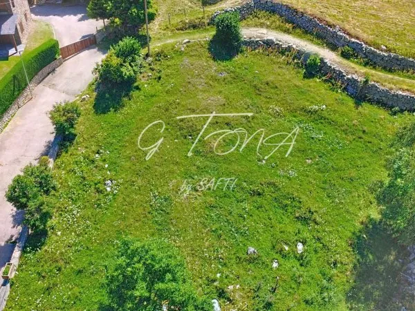 Porta - Terrain à Bâtir