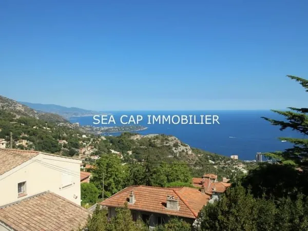 Appartement de 2 pièces dans belle copropriété. Excellent ét