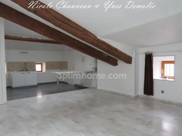 Charmant appartement lumineux en centre-ville d'Issoire