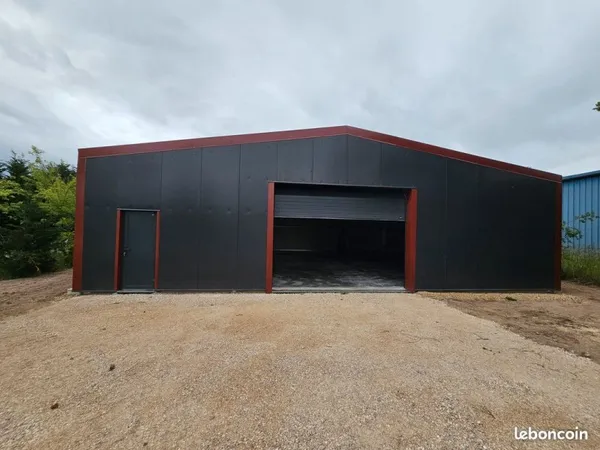 Local de stockage et bureaux