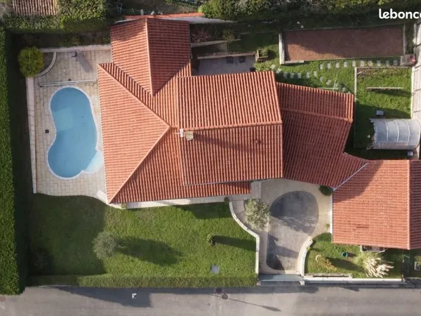 Maison 5 pièces 146 m²
