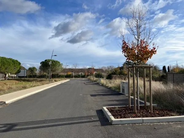 Terrain 447 m²