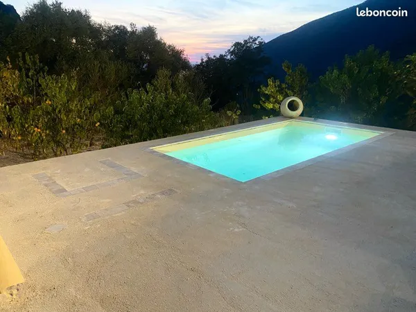 Maison avec piscine
