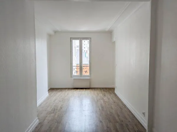 Appartement 2 pièces, lumineux, sans vis-à-vis