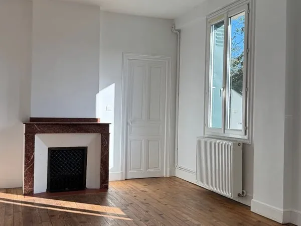 Appartement 4 pièces 90 m²
