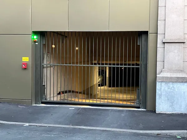 Parking 11 m²