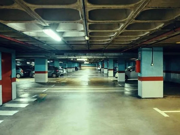 Parking 10 m²
