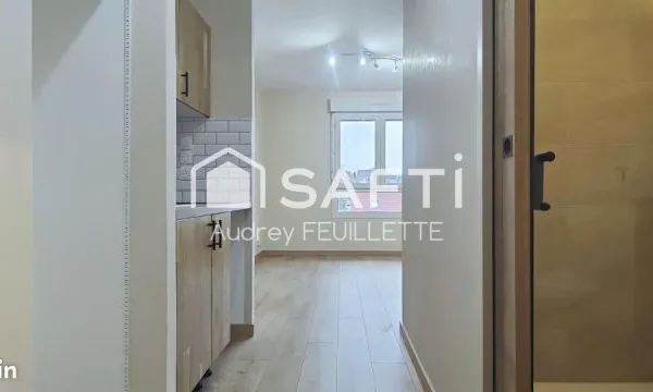 Studio 1 pièce 17 m²