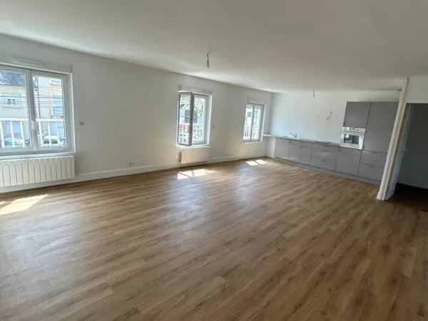 Appartement lumineux et rénové de 93m2
