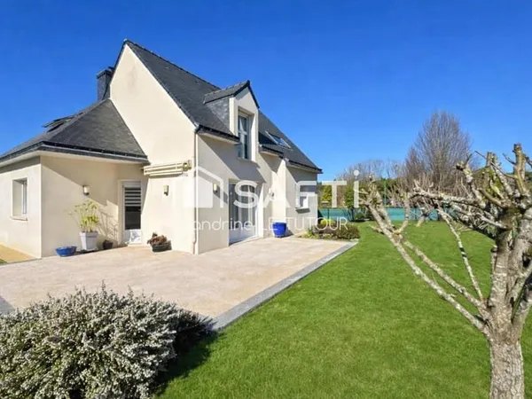 Maison 4 pièces avec garage et jardin