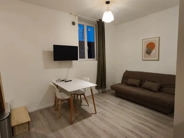 T2 25m2 meublé centre ville tout compris