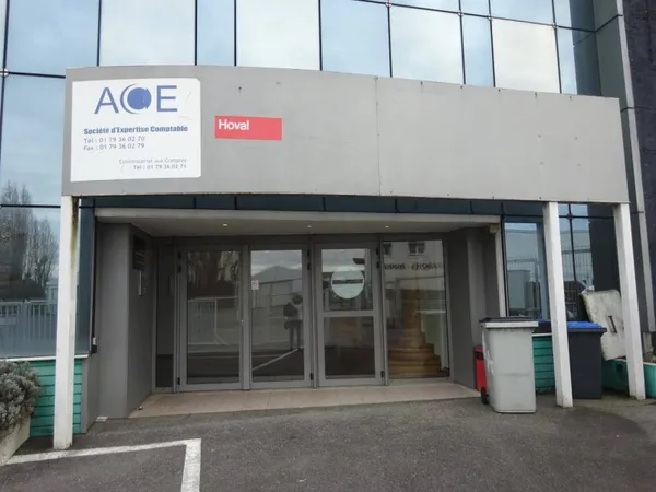 Bureaux 122 m²